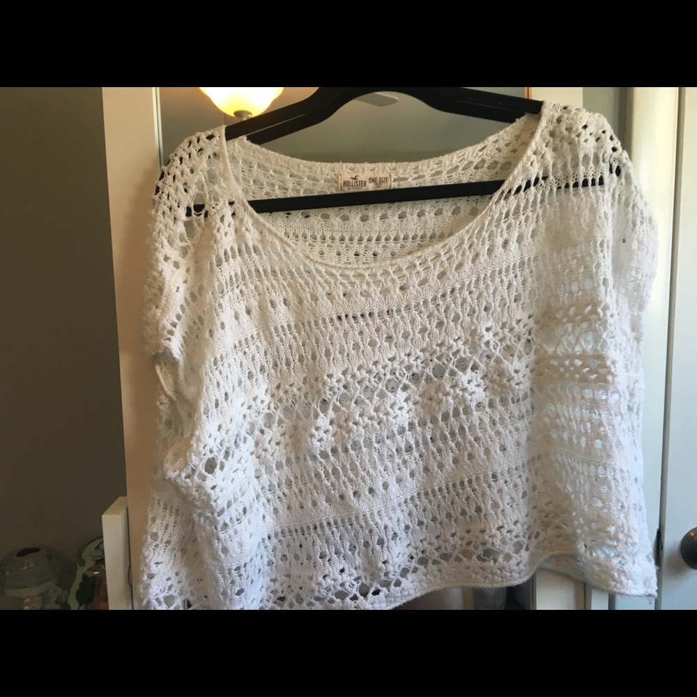 hollister shirt sleeve sweater
